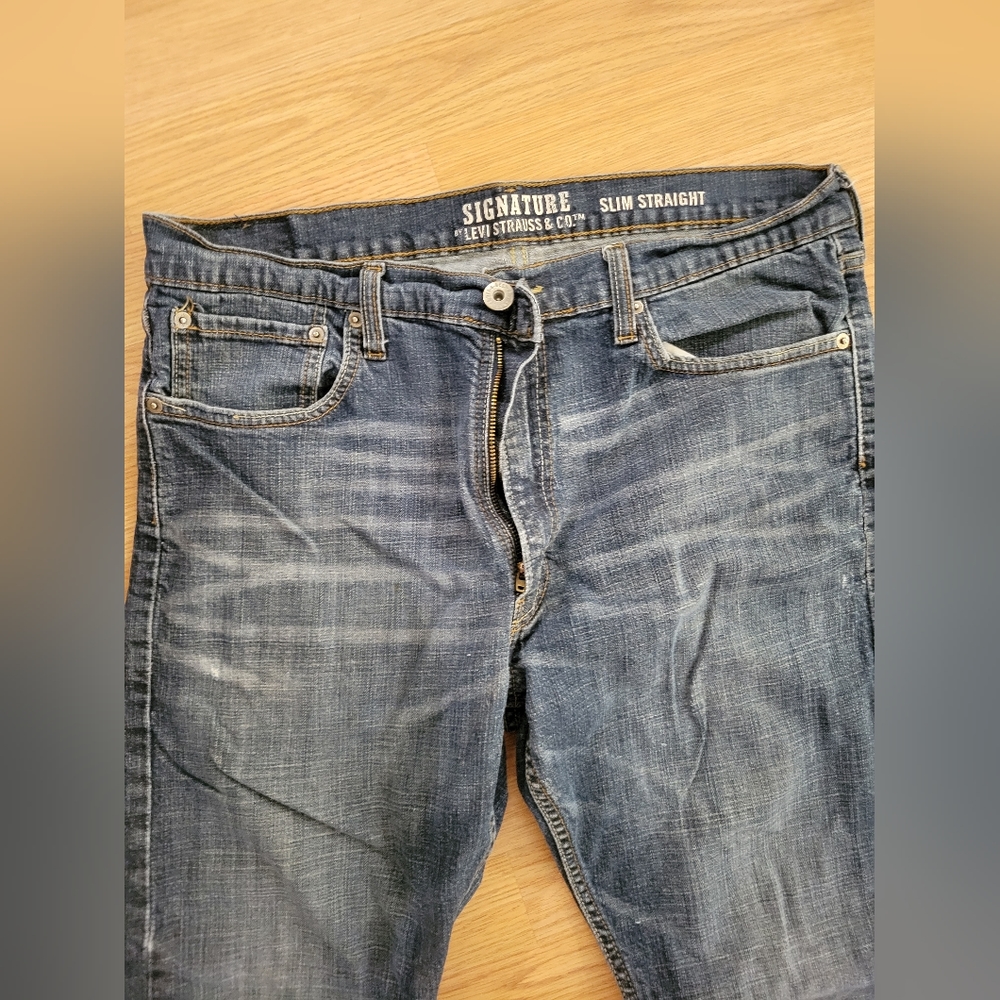 Men's Levi's